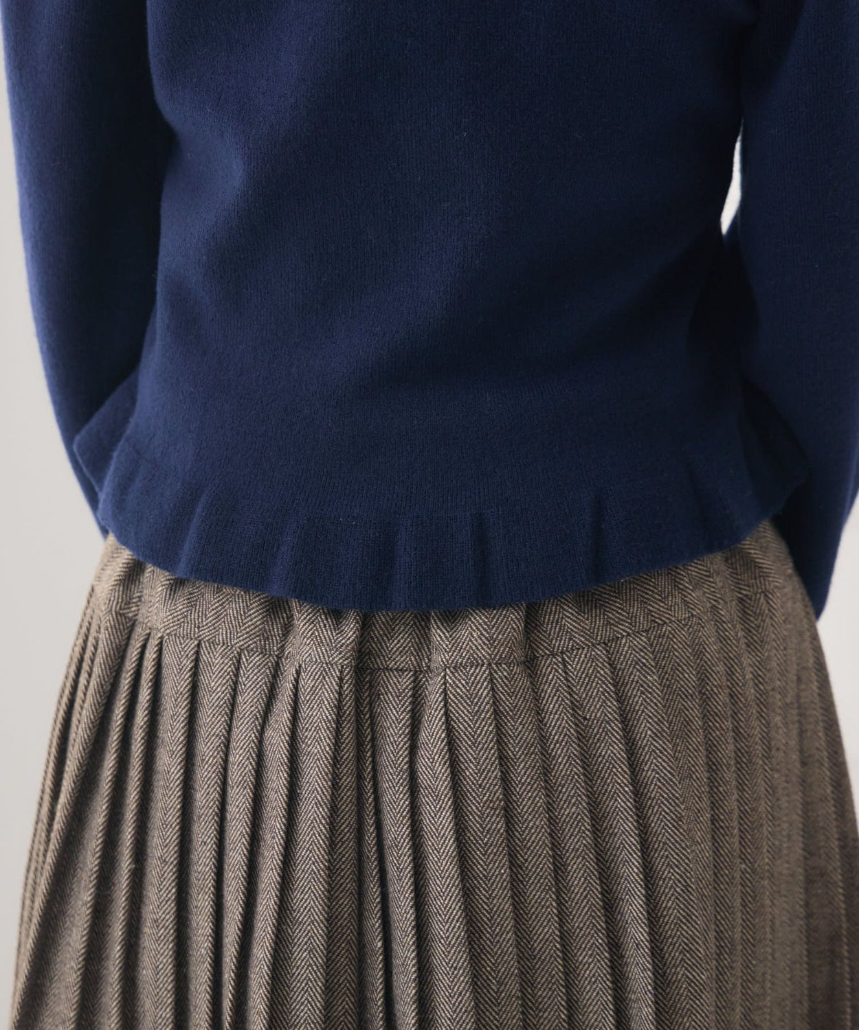 日本直送 [預購] 拼接格仔領口౨ৎ針織上衣 (ダークブルー 深藍)