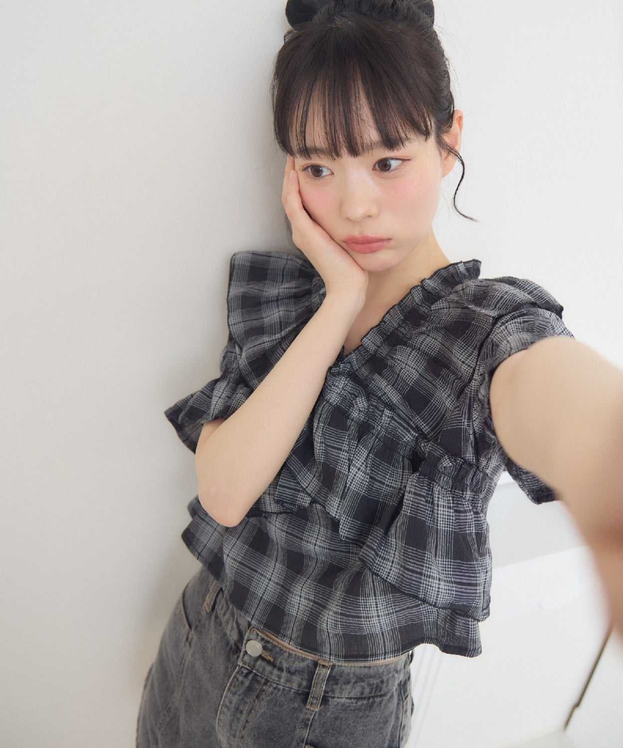 日本直送 [預購] 交叉Ruffle邊格仔上衣 ◍ 2色入