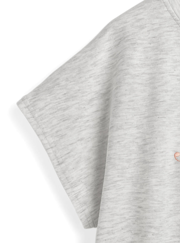 日本直送 [預購] 刺繡౨ৎ文字Logo 紗紗下擺·拼接棉料上衣 ◍ 2色入