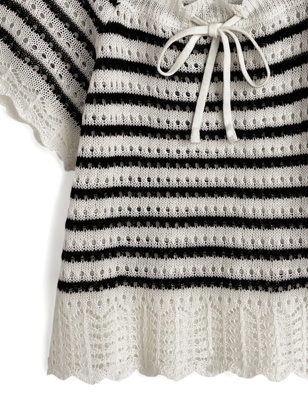 日本直送 [預購] 間條鏤空針織配蝴蝶౨ৎ 上衣