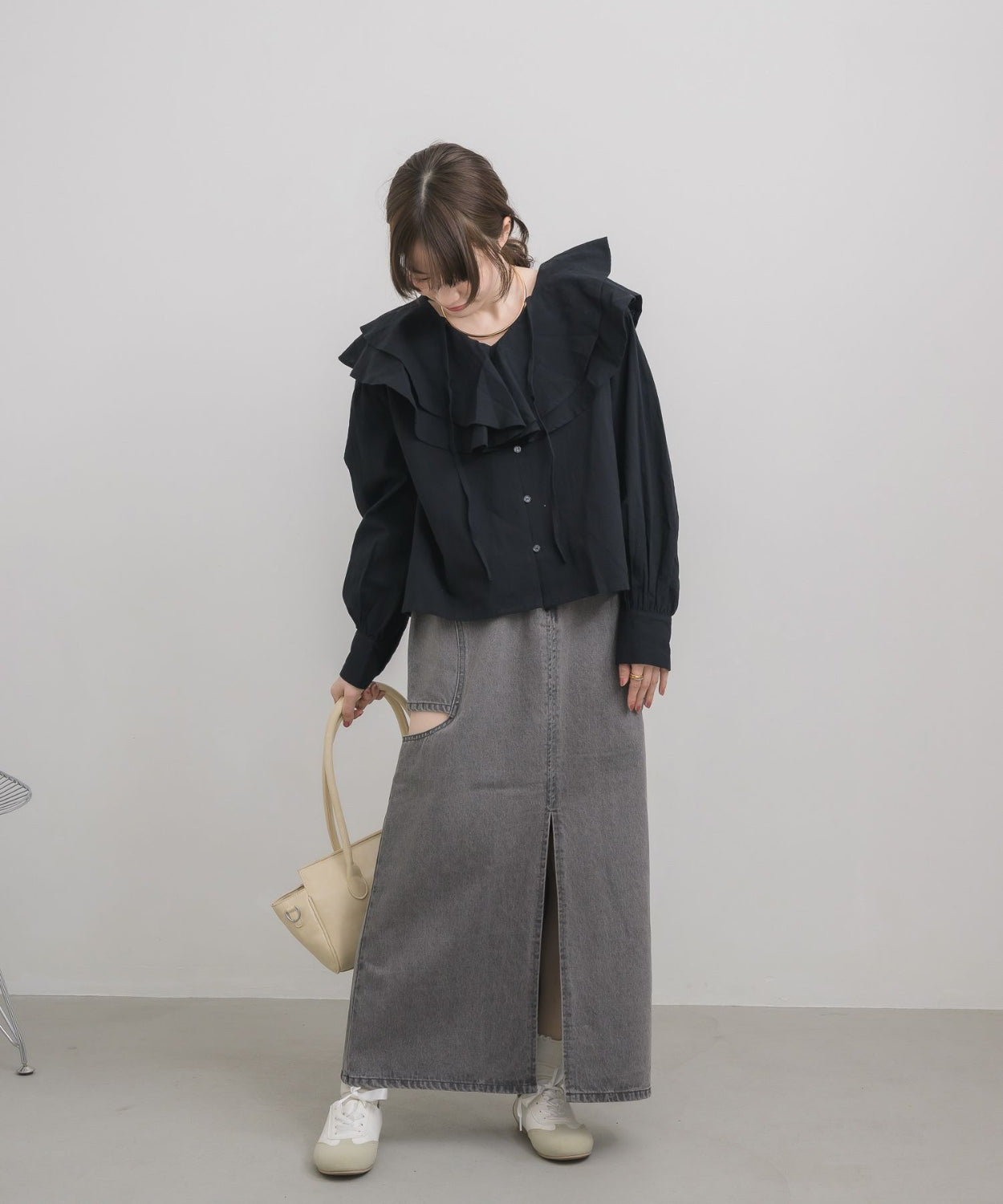 日本直送 [預購] 層次Ruffle領口౨ৎ棉料上衣 ◍ 3色入