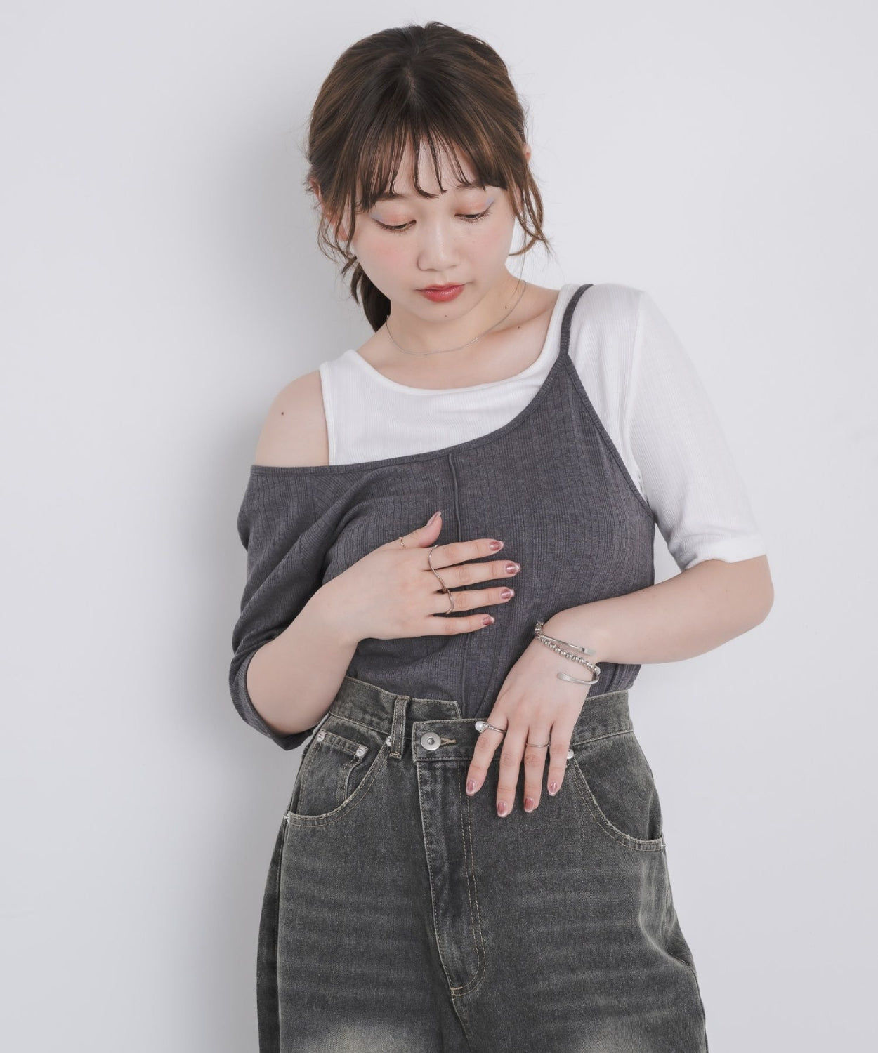 日本直送 [預購] 扮2件·拼接露肩上衣 ◍ 2色入