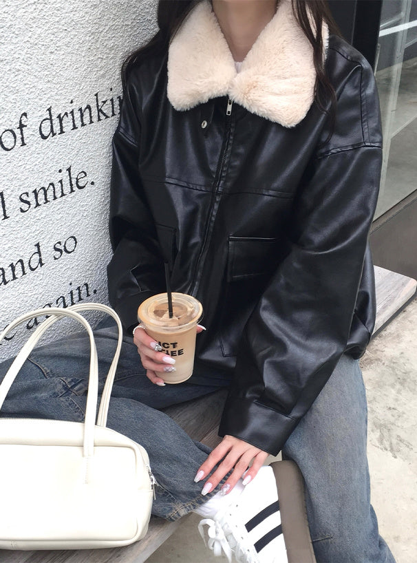 日本直送 [預購] 配可拆卸毛毛領口·女友風pu皮褸 ◍ 2色入