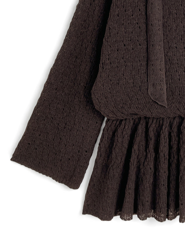 日本直送 [預購] 配Choker ·鏤空針織上衣 ◍ 2 色入