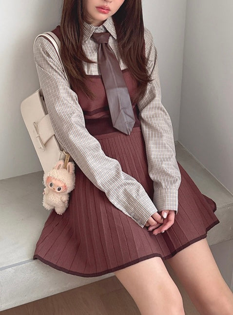 日本直送 [現貨/ 預購] 一套3件 ⇉ 扮2件背心拼接格仔恤衫➕可拆卸領呔➕針織百褶短裙 ◍ 2色入