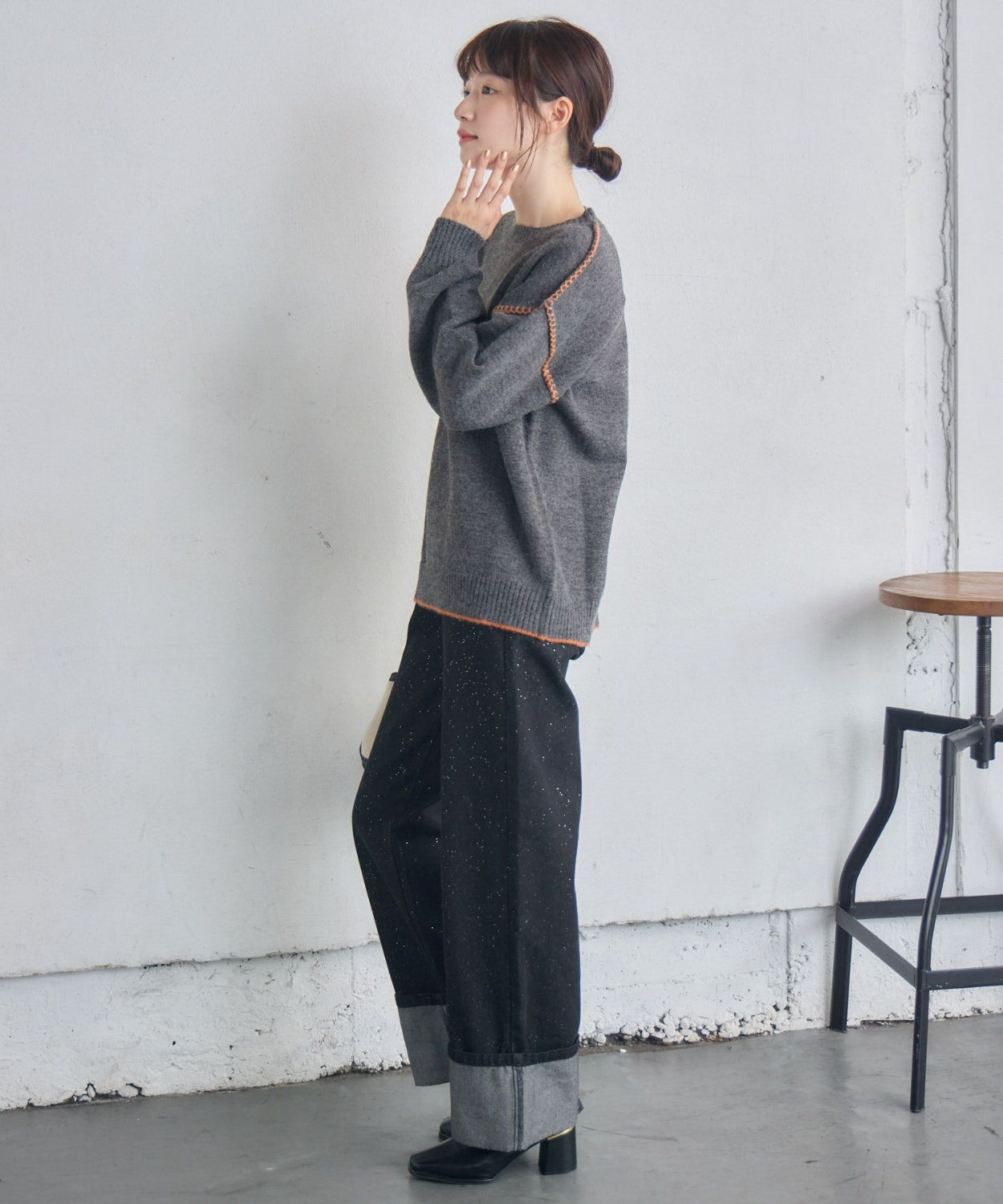 日本直送 [預購] 拼色刺繡🧶針織毛衣 (灰 チャコールグレー)